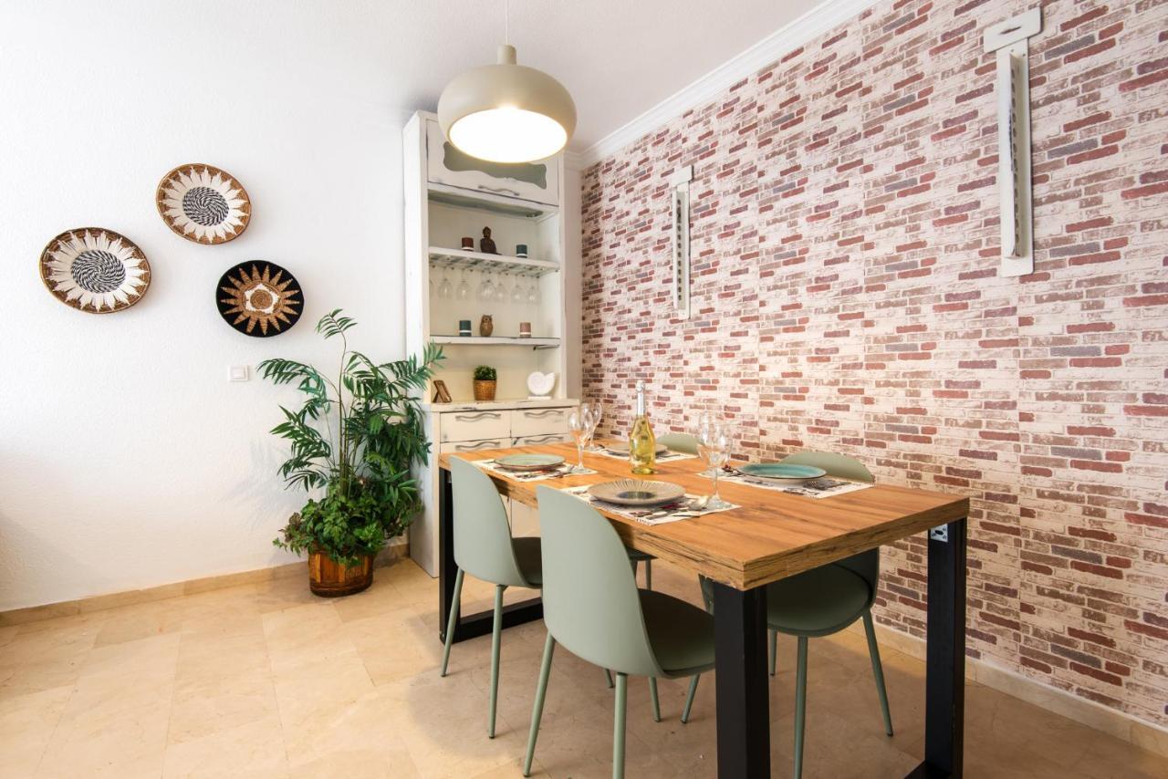 The 2Nd Corner: Central Apartment Ideal For Groups Málaga Dış mekan fotoğraf